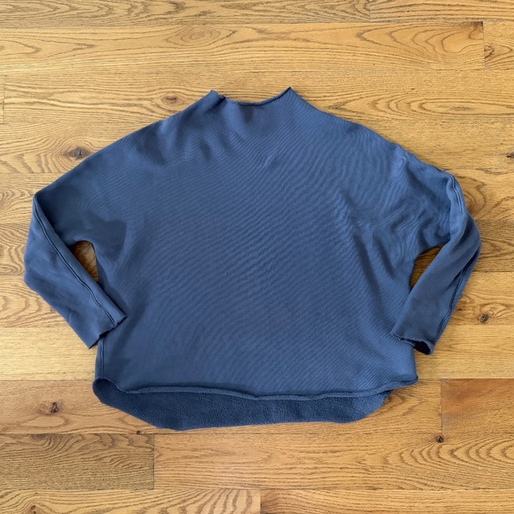 Frank & Eileen Effie Long Sleeve Funnel Neck Capelet in Elephant Grey, Size XS - Picture 8 of 11